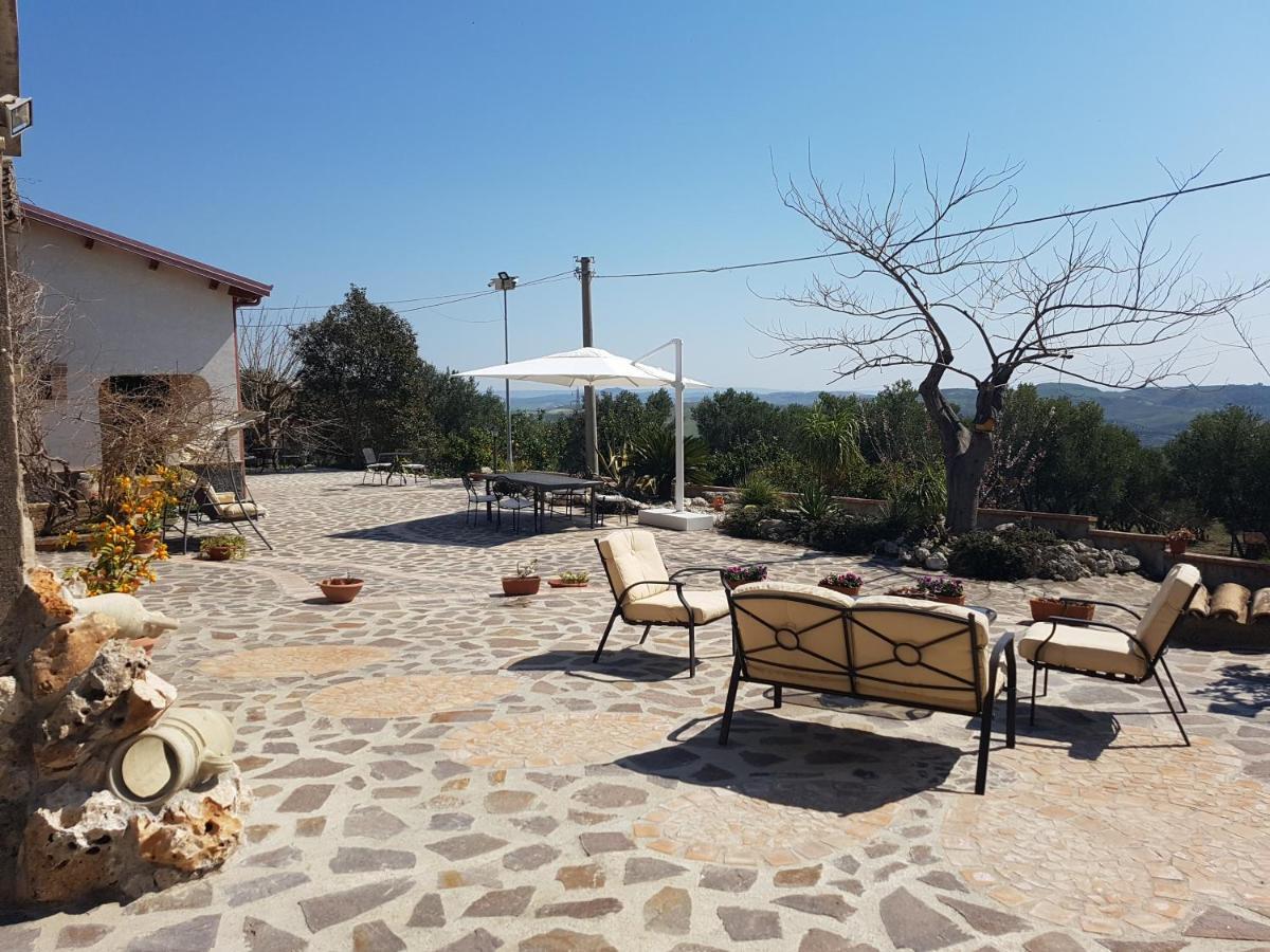 크로파니 Borgo Santa Lucia 빌라 외부 사진